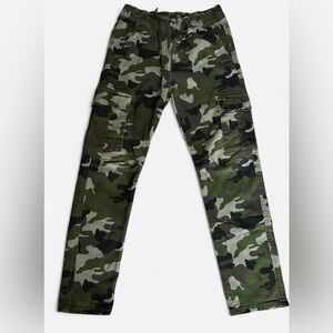 Cat & Jack Green Camouflage Joggers Pants